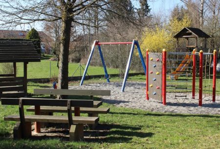 Spielplatz Juraweg Finningen (Foto: VG Höchstädt)